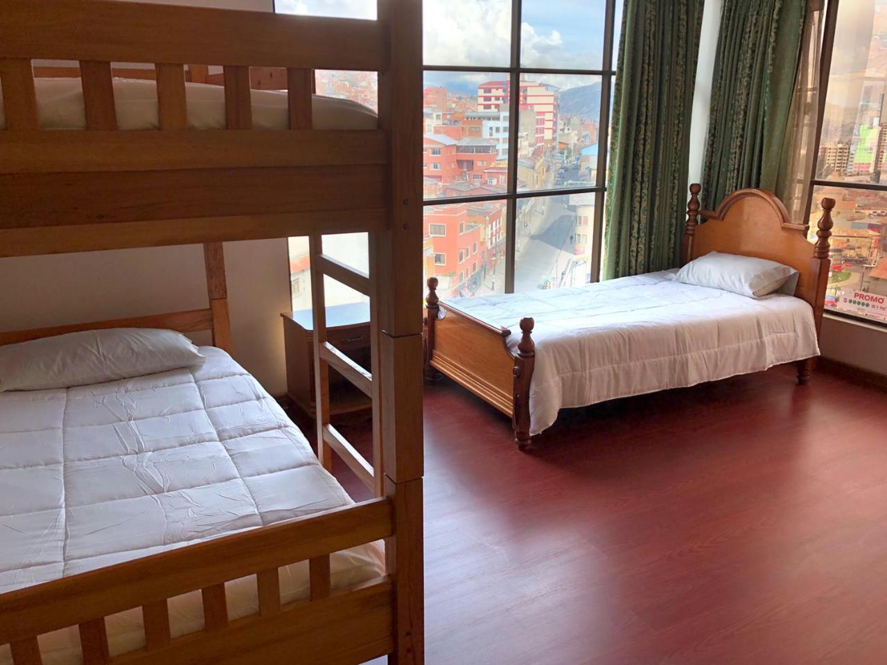 The Rooftop Bolivia Hostel *