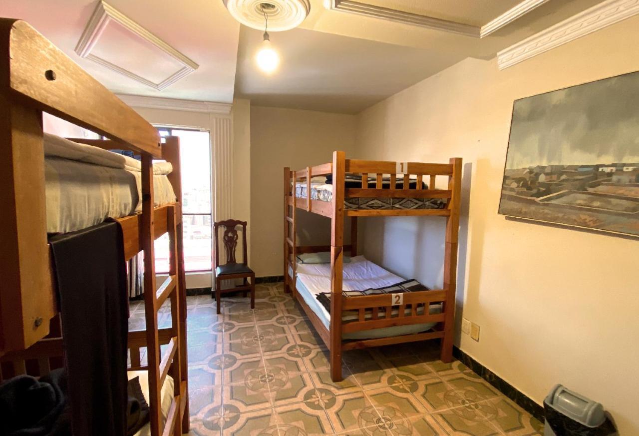 Hostel The Rooftop Bolivia La Paz