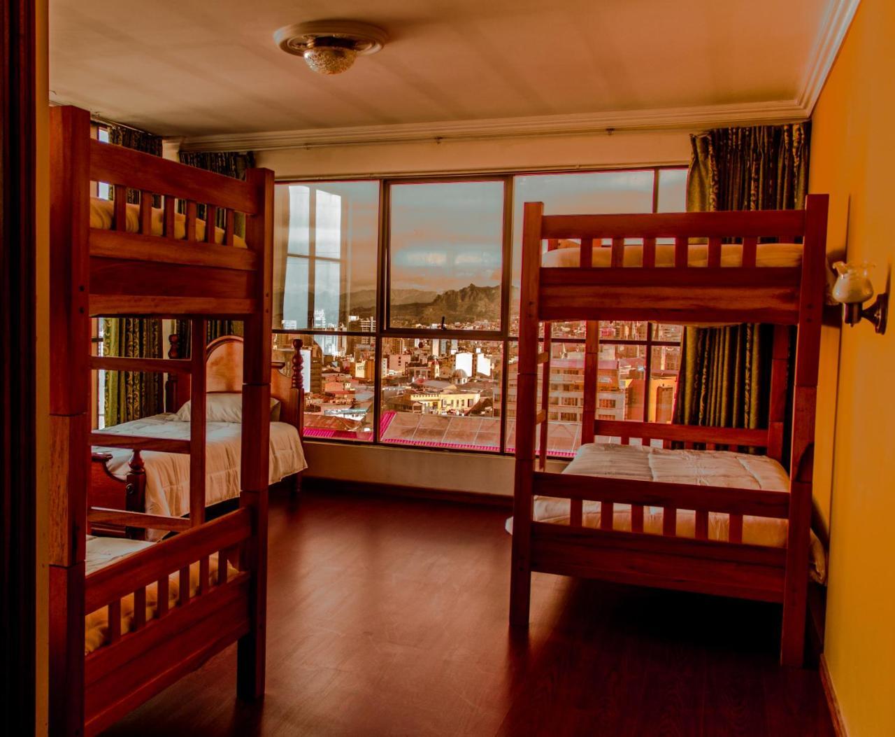Hostel The Rooftop Bolivia La Paz